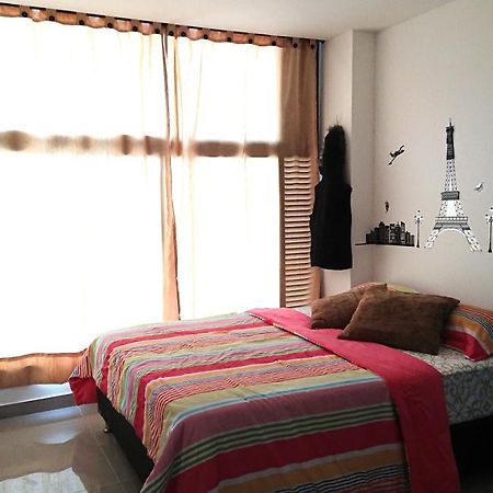 Apartasuites Medellin Los Molinos Bagian luar foto