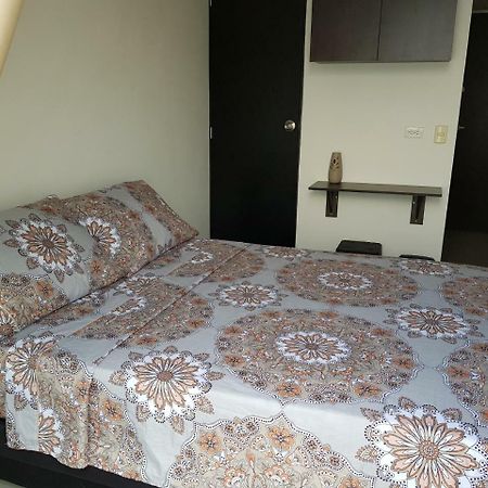 Apartasuites Medellin Los Molinos Bagian luar foto