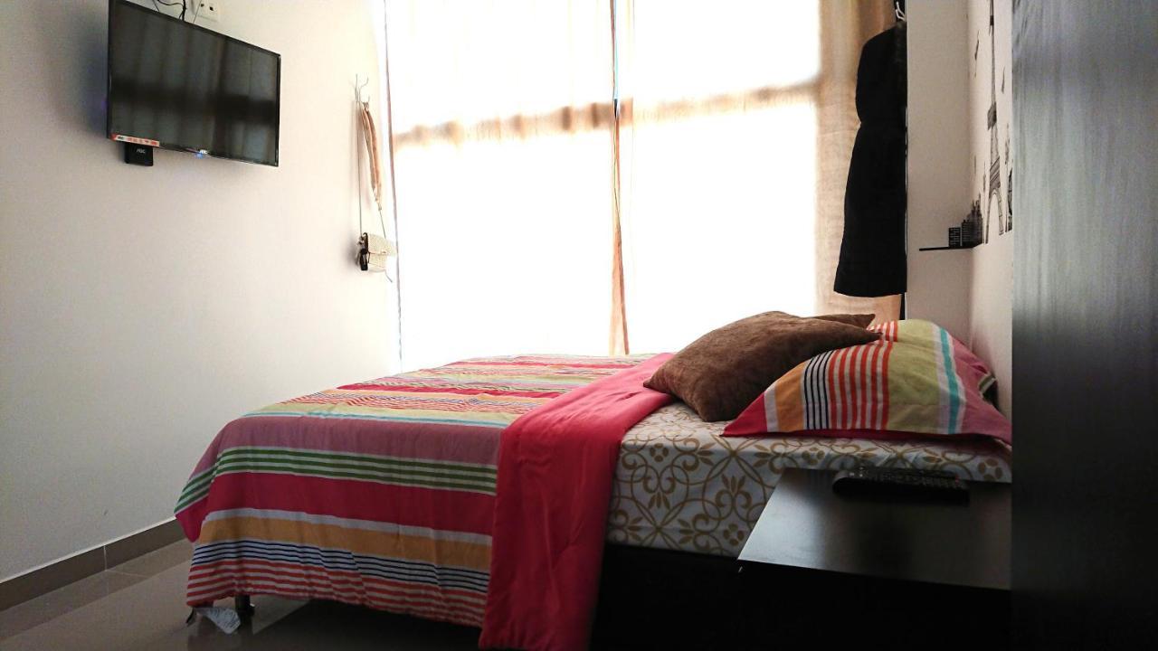 Apartasuites Medellin Los Molinos Bagian luar foto