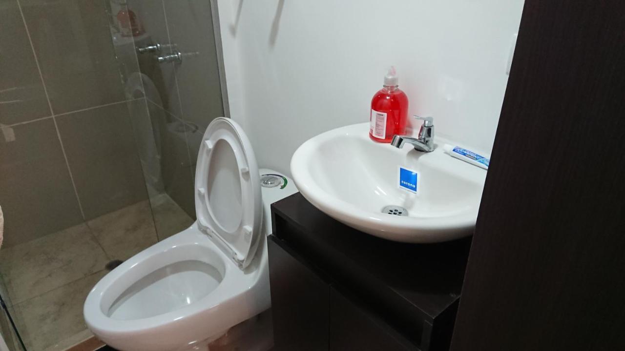 Apartasuites Medellin Los Molinos Bagian luar foto