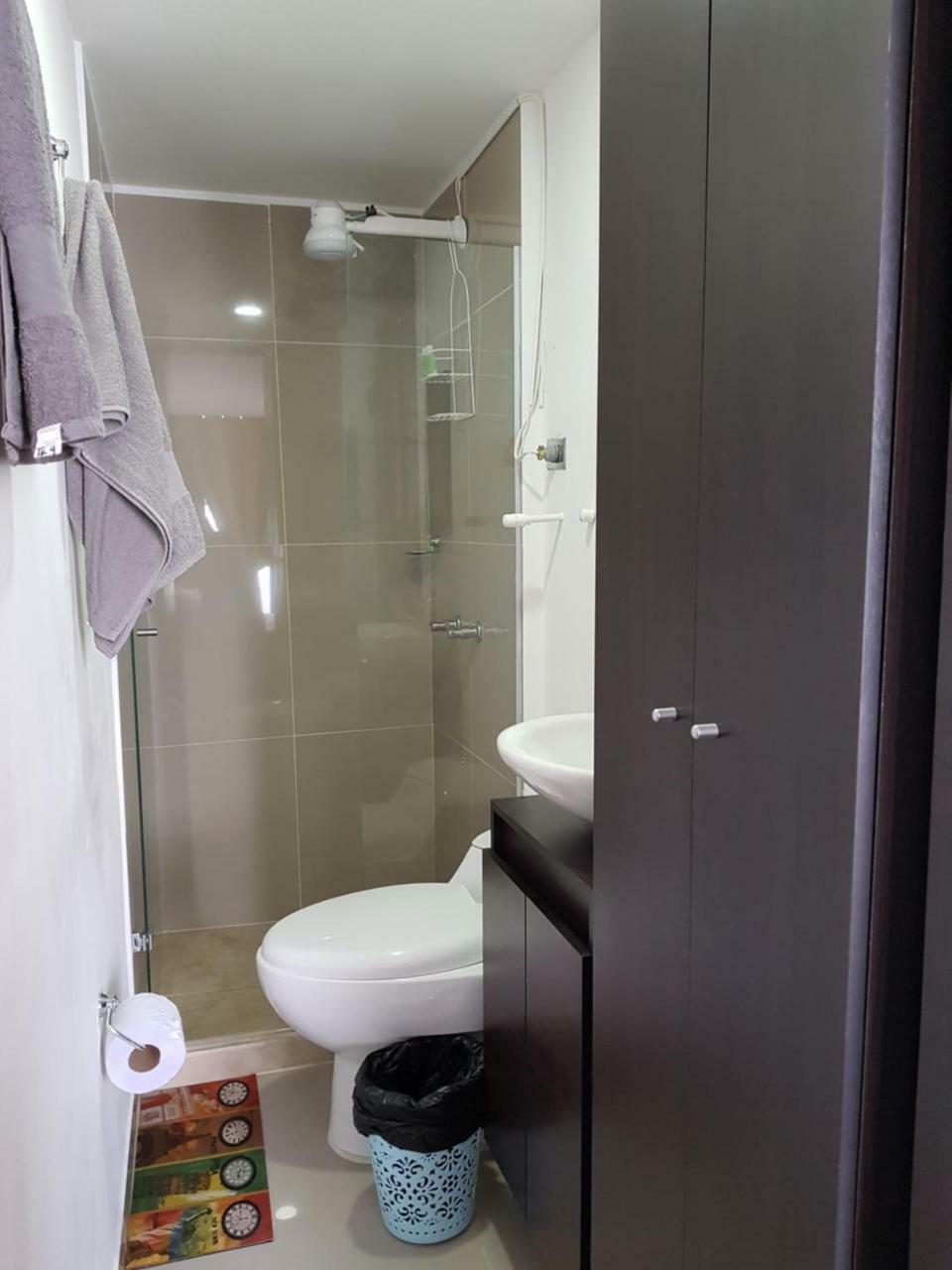 Apartasuites Medellin Los Molinos Bagian luar foto